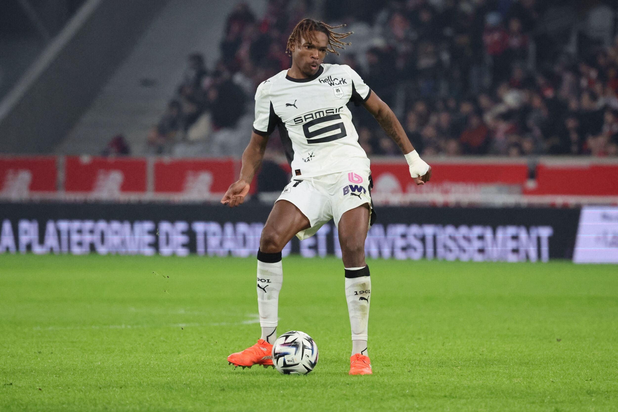 英雄联盟-法媒：雅凯将接受左肩手术，大概率会赛季报销